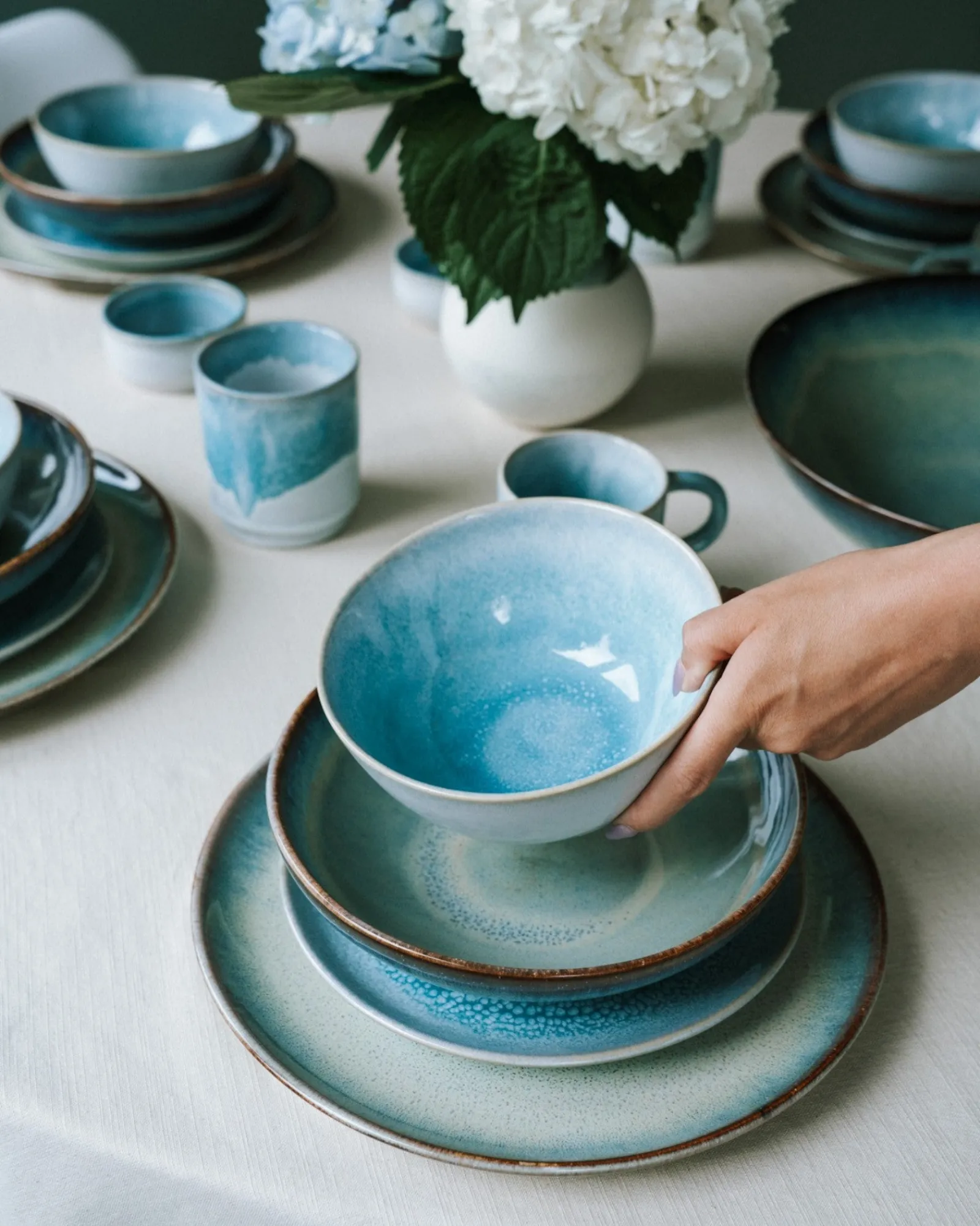 Hot Geschirr-Set Soft Tide aqua grünblau 16-teilig Geschirrset Für 4 Personen|Mix & Match Sets %