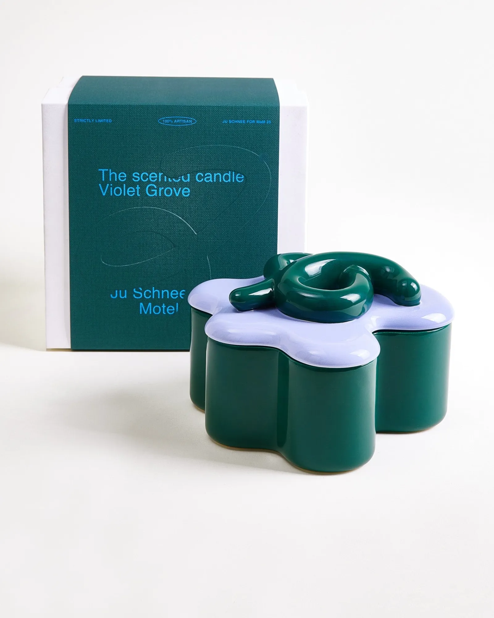 Sale MaM x Ju Schnee Viparita scented candle "Violet Grove" Duftkerzen