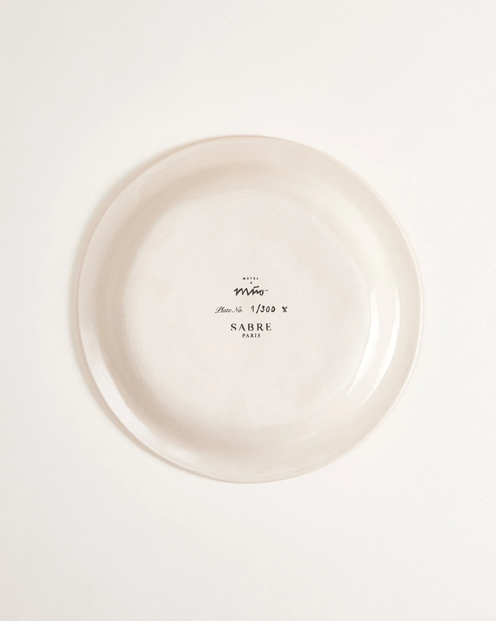 Hot MaM x Sabre Paris - Large plate Neuheiten